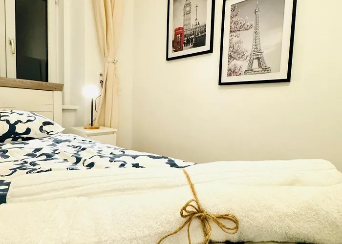 Spacious Private In 5br For 10 Near Kaufpark Alterlaa