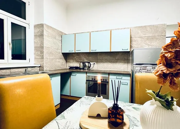 Spacious Private In 5br For 10 Near Kaufpark Alterlaa Apartment *