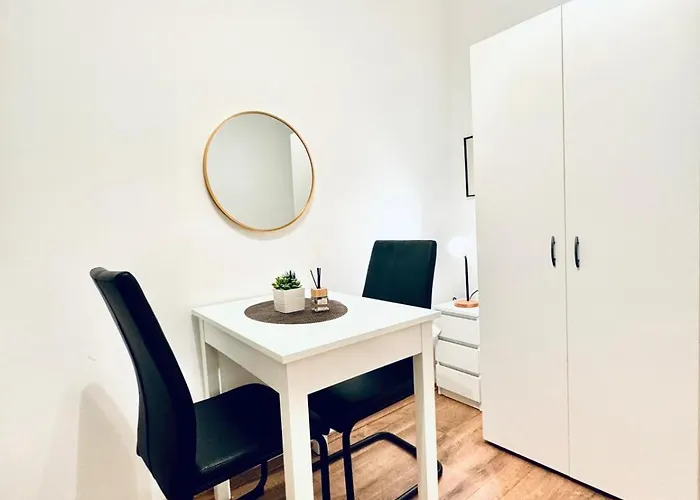 Spacious Private In 5br For 10 Near Kaufpark Alterlaa Vienna
