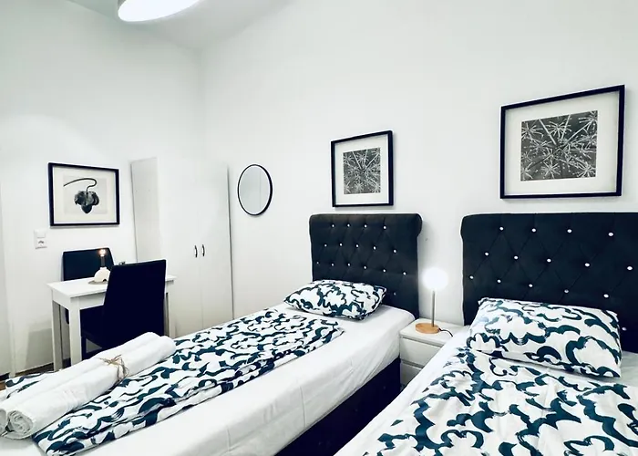 Spacious Private In 5br For 10 Near Kaufpark Alterlaa