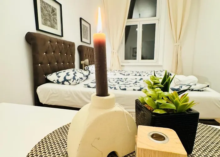 Spacious Private In 5br For 10 Near Kaufpark Alterlaa Apartment