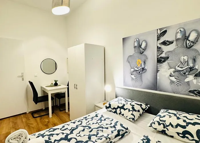 Spacious Private In 5br For 10 Near Kaufpark Alterlaa * Vienna