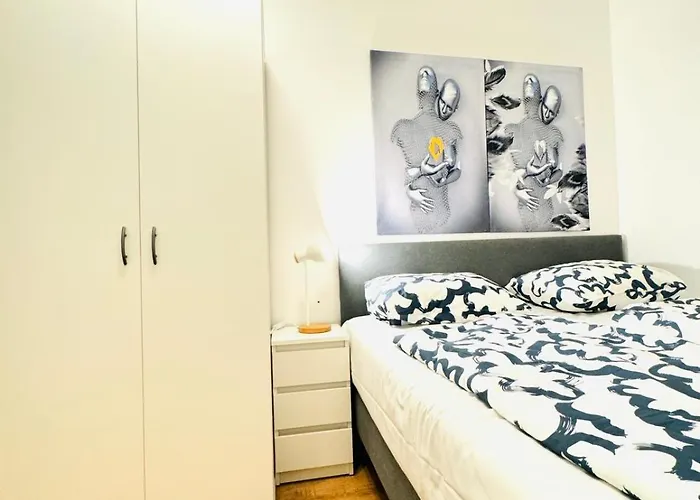 Spacious Private In 5br For 10 Near Kaufpark Alterlaa Vienna