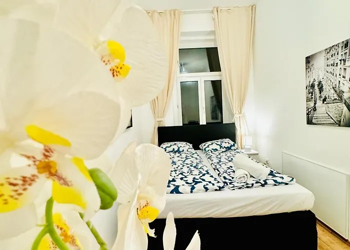Spacious Private In 5br For 10 Near Kaufpark Alterlaa