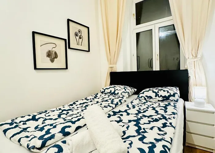 Spacious Private In 5br For 10 Near Kaufpark Alterlaa Apartment Vienna