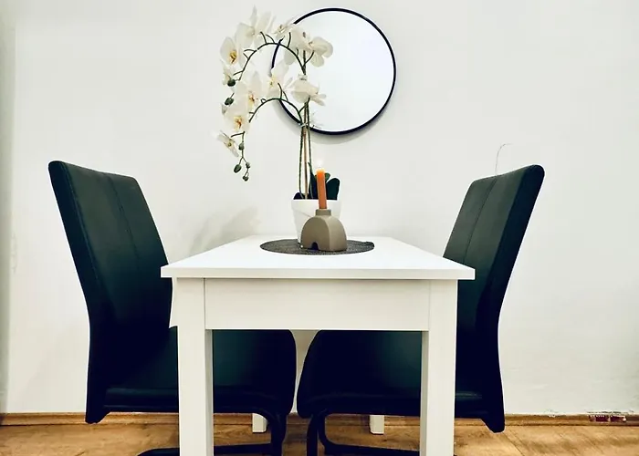 Spacious Private In 5br For 10 Near Kaufpark Alterlaa Apartment *
